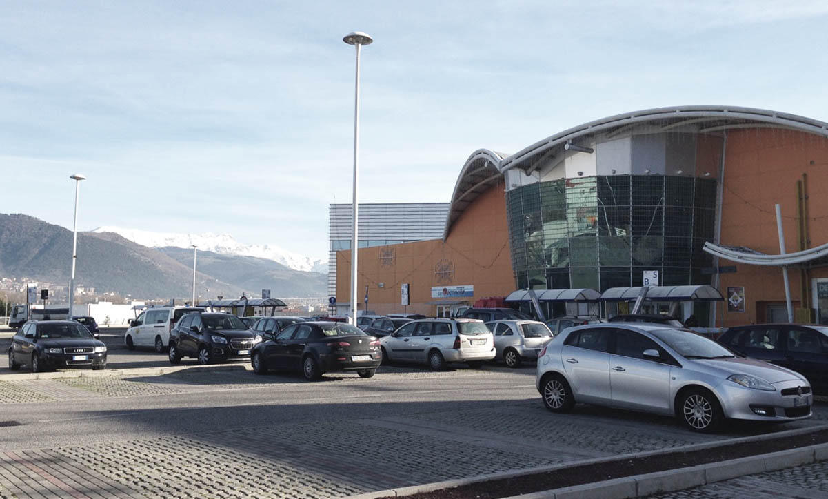 LAquilone car park.jpg