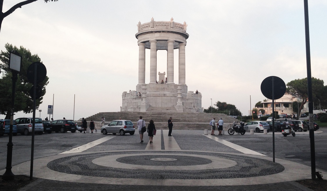 monument.jpg
